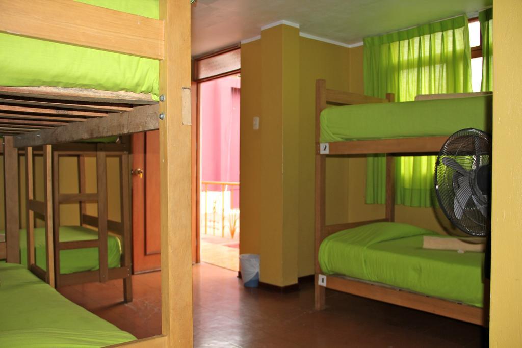 The House Project Backpackers Lima Værelse billede