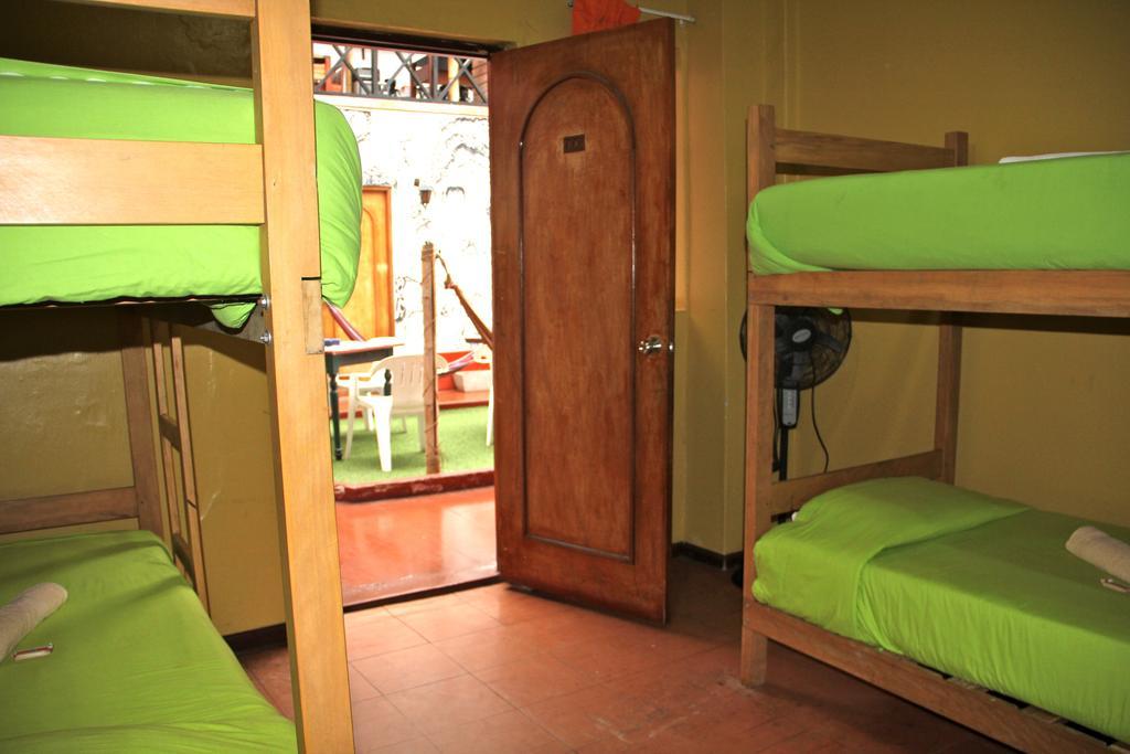 The House Project Backpackers Lima Værelse billede